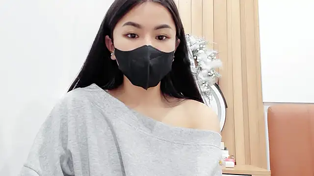 Lita-Julia online show from January 23, 2025, 5:21 pm