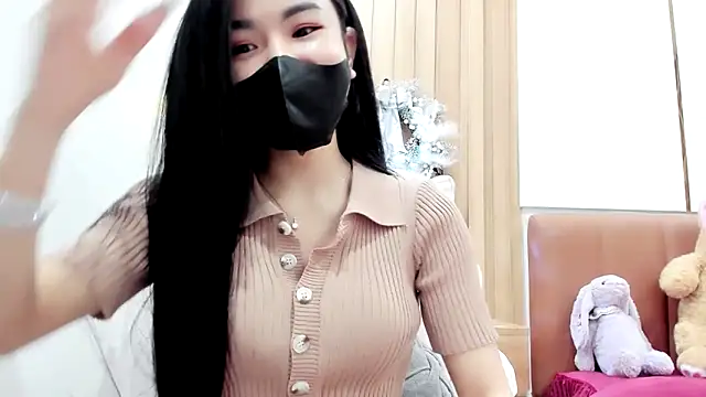 Lita-Julia online show from September 11, 2025, 11:43 am