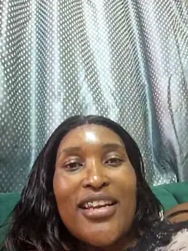 Bustygoddess32 online show from February 14, 2025, 7:12 pm