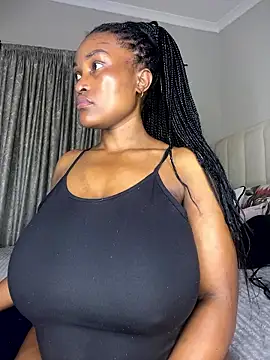 Snapshot of Bustygoddess32 chatting on January 13, 2026, 1:22 am Bustygoddess32 online show from January 13, 2026, 1:22 am