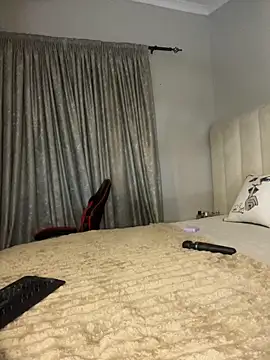 Snapshot of Bustygoddess32 chatting on February 28, 2026, 1:28 am Bustygoddess32 online show from February 28, 2026, 1:28 am