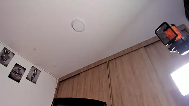 Bambi gurl online show from January 30, 2025, 1:22 am