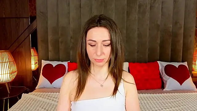 KimmmLi online show from February 17, 2026, 2:13 pm