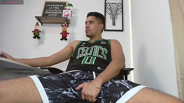 Thonydupont online show from December 18, 2024, 2:10 am