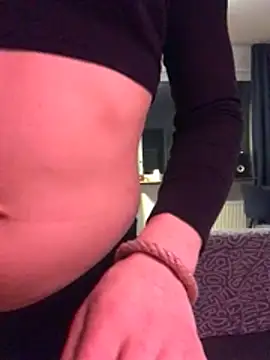 BigAssKi online show from April 18, 2026, 9:04 pm