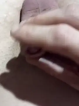 Snapshot of El22_1431 chatting on November 22, 2025, 1:59 am El22 1431 online show from November 22, 2025, 1:59 am