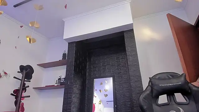 maylin yung online show from March 3, 2025, 6:12 pm