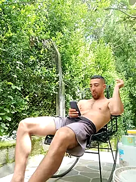 sebasxx97 online show from October 26, 2025, 5:52 pm