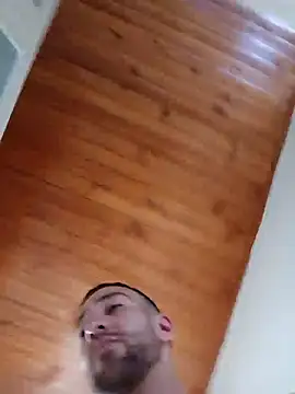 sebasxx97 online show from April 18, 2026, 7:18 pm