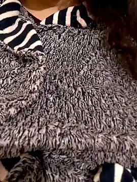 Zanoba-16 online show from December 16, 2025, 9:31 pm