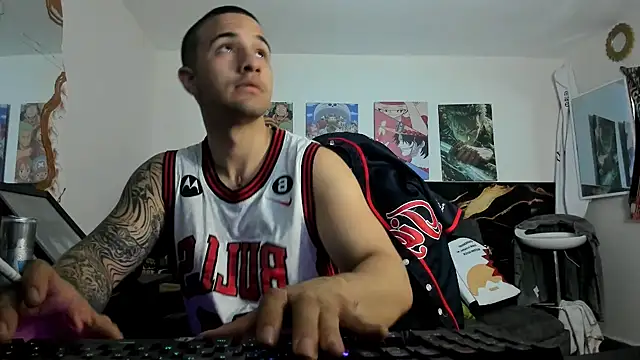 Sisoyalejo420 online show from November 8, 2025, 7:45 pm