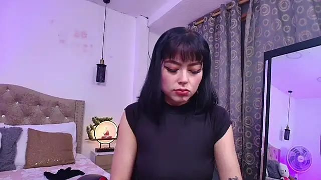 AnnieNasty online show from March 12, 2025, 9:44 am