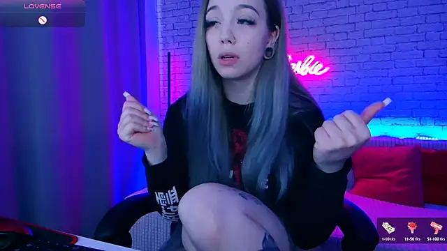 -Stacyy- online show from January 19, 2025, 4:22 am