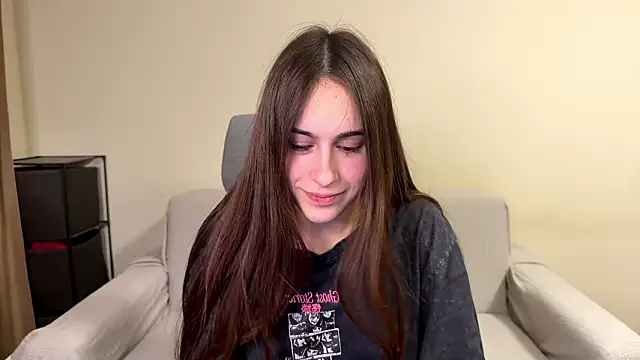 AliceKolltt online show from February 26, 2026, 10:42 pm