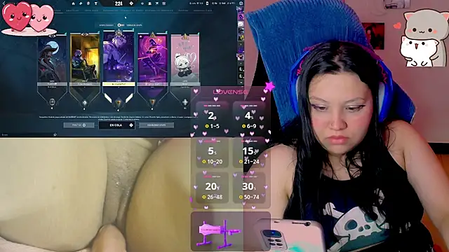 crystal7u7 online show from February 22, 2025, 3:01 am