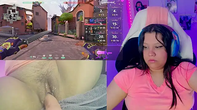 crystal7u7 online show from March 15, 2025, 4:54 pm