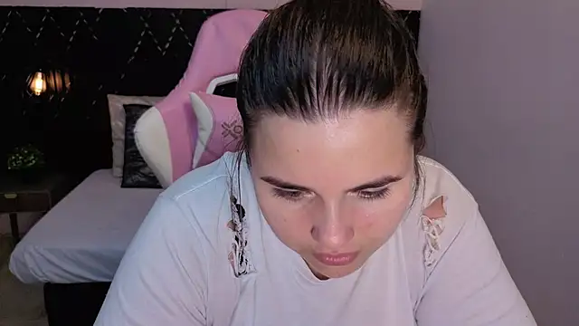 Aabby lee online show from April 9, 2026, 7:30 pm