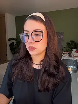 EmaSaenz online show from July 23, 2026, 9:57 pm