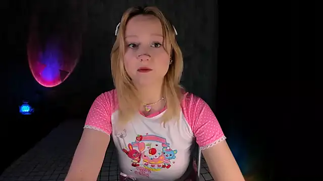 Snapshot of MariaMango chatting on February 9, 2025, 9:17 pm MariaMango online show from February 9, 2025, 9:17 pm