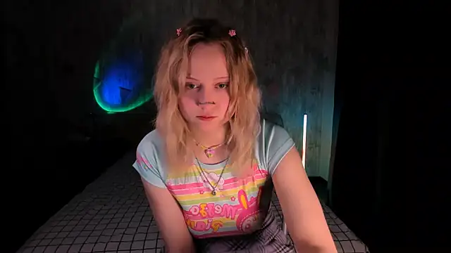 Snapshot of MariaMango chatting on February 11, 2025, 11:33 pm MariaMango online show from February 11, 2025, 11:33 pm