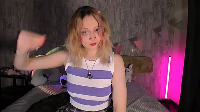 Snapshot of MariaMango chatting on February 26, 2025, 11:26 pm MariaMango online show from February 26, 2025, 11:26 pm