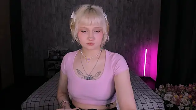 Snapshot of MariaMango chatting on October 21, 2025, 12:33 am MariaMango online show from October 21, 2025, 12:33 am