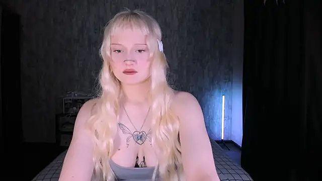 Snapshot of MariaMango chatting on November 7, 2025, 2:22 am MariaMango online show from November 7, 2025, 2:22 am