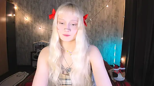 Snapshot of MariaMango chatting on November 15, 2025, 10:59 pm MariaMango online show from November 15, 2025, 10:59 pm