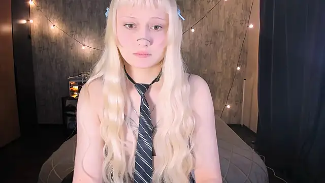 Snapshot of MariaMango chatting on December 4, 2025, 1:15 am MariaMango online show from December 4, 2025, 1:15 am