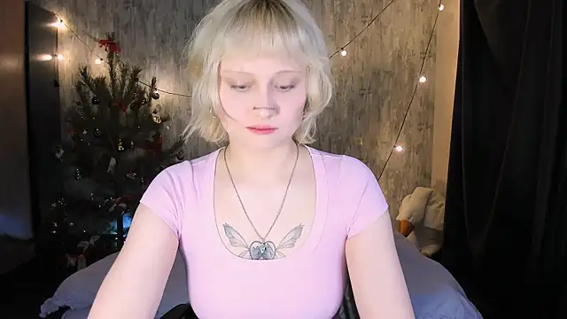 Snapshot of MariaMango chatting on January 8, 2026, 6:43 pm MariaMango online show from January 8, 2026, 6:43 pm