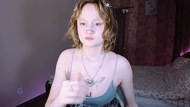 Snapshot of MariaMango chatting on February 25, 2026, 7:12 pm MariaMango online show from February 25, 2026, 7:12 pm