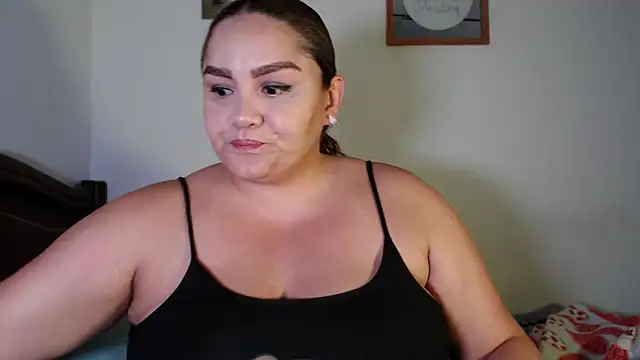 Snapshot of antoniamoreno82 chatting on May 12, 2026, 8:28 pm antoniamoreno82 online show from May 12, 2026, 8:28 pm