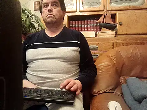 sympatrique online show from December 28, 2024, 6:40 pm