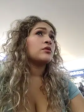 Sara smiiith211 online show from December 22, 2024, 1:23 am