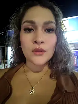 Sara smiiith211 online show from February 8, 2026, 12:36 am