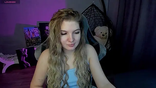 lily williamss online show from January 19, 2025, 3:18 am