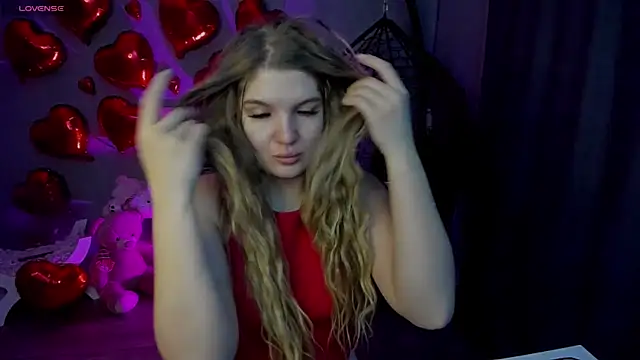 Snapshot of lily_williamss chatting on February 15, 2026, 12:18 am lily williamss online show from February 15, 2026, 12:18 am