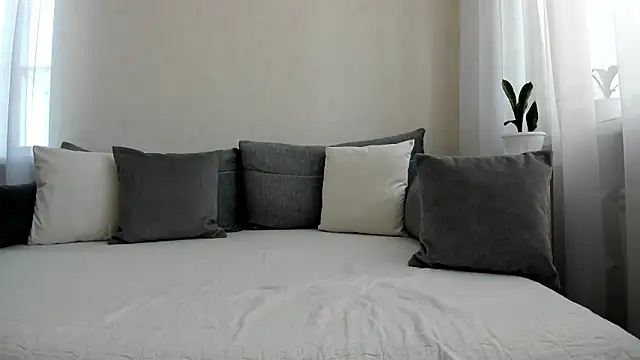 Angel-Rosa online show from February 3, 2026, 4:43 am