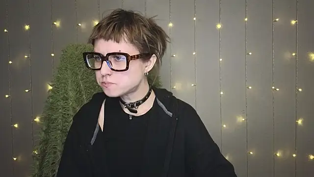 kortny yo online show from February 22, 2025, 8:53 pm