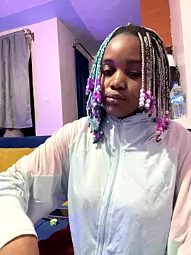 Cherrytowild online show from September 22, 2025, 5:26 pm