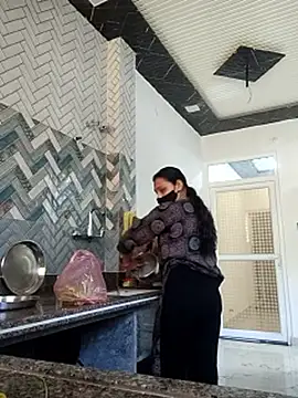 Aaradhya online show from April 8, 2026, 4:01 am