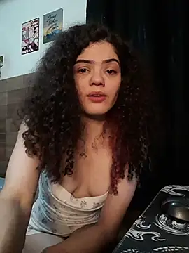 izumikarol online show from October 28, 2025, 1:03 pm