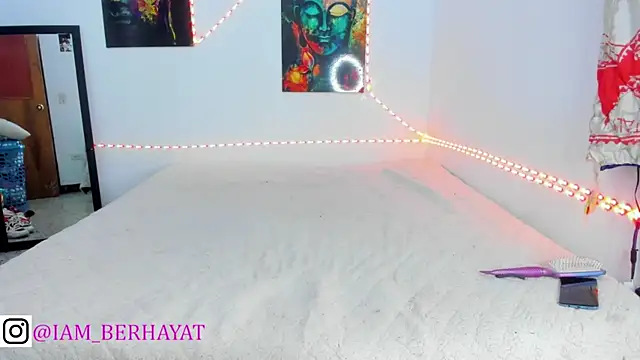 DIRTY SEXY BERHAYAT online show from November 3, 2025, 10:49 am