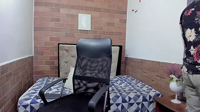 MIKE HUNTER7 online show from January 14, 2025, 3:53 am