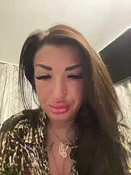 RuslanaXX online show from October 3, 2025, 4:48 pm