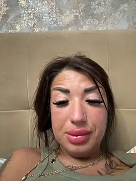 RuslanaXX online show from October 29, 2025, 1:19 am