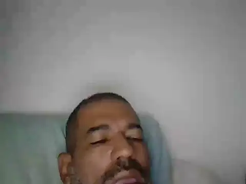 Snapshot of jackbigcock11 chatting on November 6, 2025, 10:49 am jackbigcock11 online show from November 6, 2025, 10:49 am