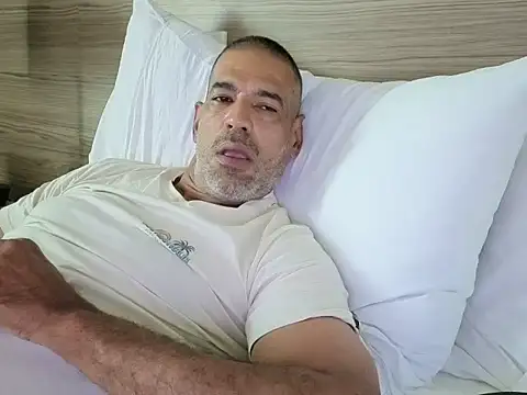 jackbigcock11 online show from April 19, 2026, 11:31 am