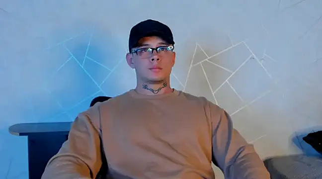 NoahhBrown online show from January 26, 2025, 3:38 am