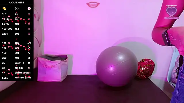 cleopatraa online show from September 8, 2025, 9:03 pm